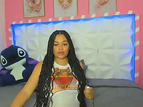 Snapshot of Leizaa_ chatting on November 9, 8:56 am Leizaa online show from November 9, 8:56 am