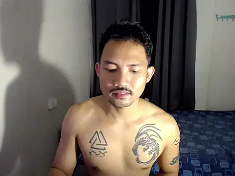 Thefriskyasian online show from April 4, 10:13 am