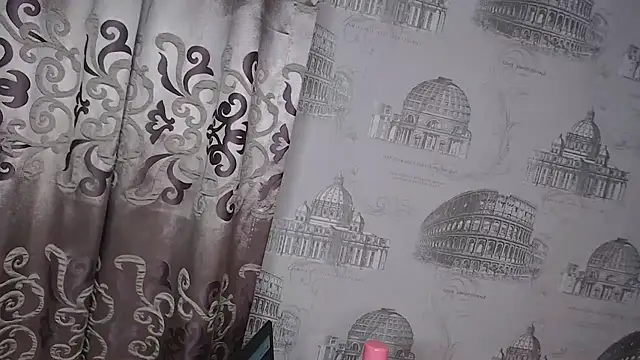 Snapshot of Lunalee chatting on July 14, 7:02 am Lunalee online show from July 14, 7:02 am