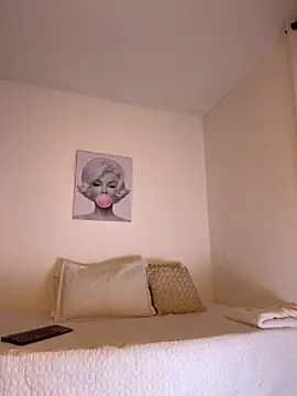 anailynn online show from October 21, 11:16 pm