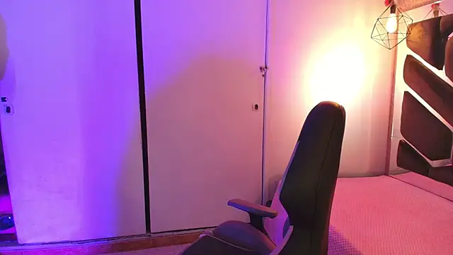 Melissa Adamsx online show from April 28, 6:57 pm