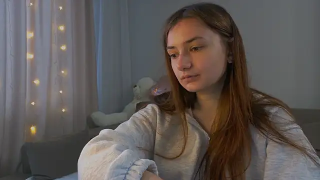 Snapshot of Lelia_Vibe chatting on May 12, 4:42 am Lelia Vibe online show from May 12, 4:42 am