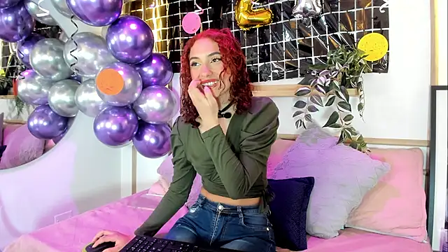 Anseru  online show from February 3, 1:05 pm