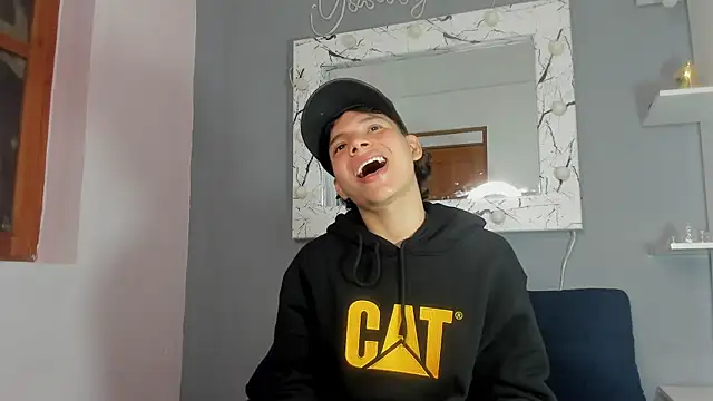 Snapshot of camillo_virgil chatting on September 20, 10:38 am camillo virgil online show from September 20, 10:38 am