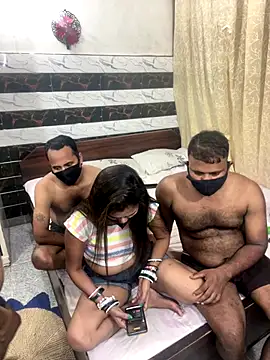 Snapshot of Cute_plak02 chatting on September 17, 5:03 pm Cute plak02 online show from September 17, 5:03 pm