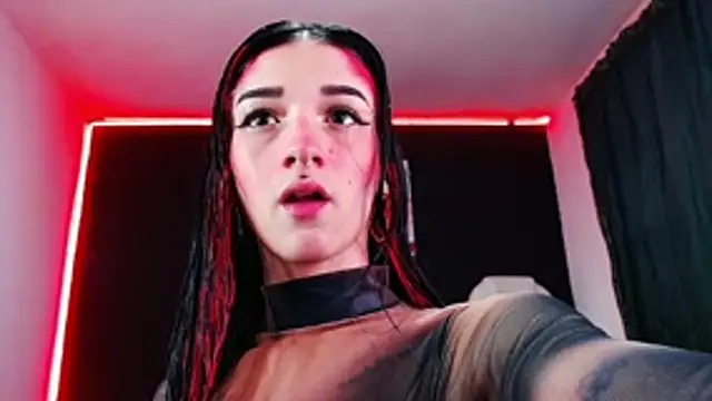 ingrid zese  online show from November 23, 8:30 pm