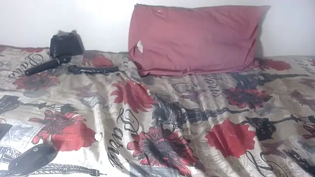 TALLHORNYBEAR online show from September 16, 8:43 pm