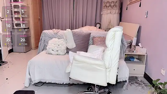 Y2Luvk online show from September 23, 9:51 pm