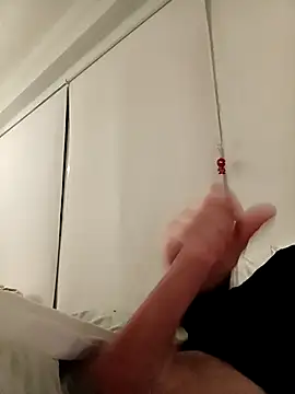 Snapshot of DannySastre91 chatting on January 7, 1:41 am DannySastre91 online show from January 7, 1:41 am