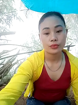 Snapshot of Ruaiuoi chatting on February 15, 12:51 am Ruaiuoi online show from February 15, 12:51 am