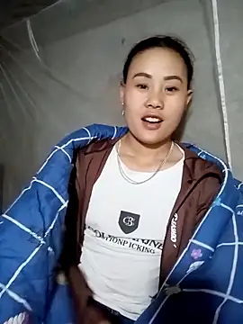 Snapshot of Ruaiuoi chatting on March 14, 12:32 pm Ruaiuoi online show from March 14, 12:32 pm