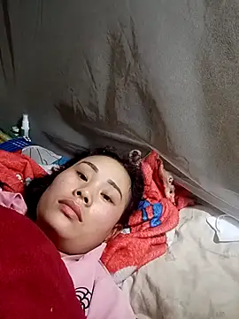 Snapshot of Ruaiuoi chatting on March 17, 1:43 am Ruaiuoi online show from March 17, 1:43 am