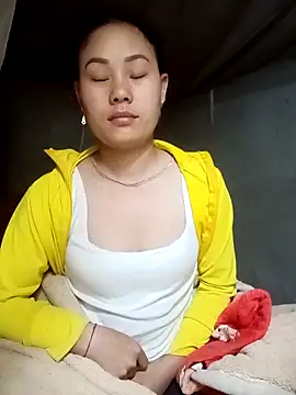 Ruaiuoi online show from May 3, 5:52 pm