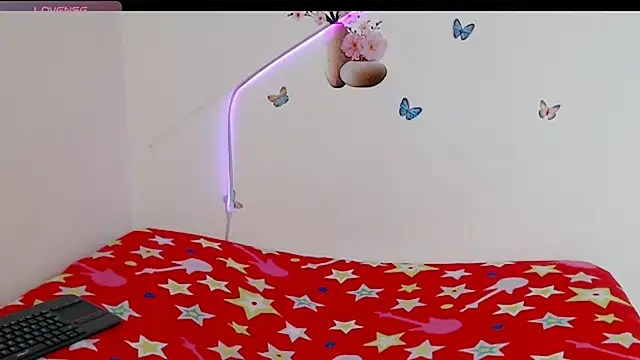 Snapshot of angelyxs chatting on November 2, 5:26 pm angelyxs online show from November 2, 5:26 pm