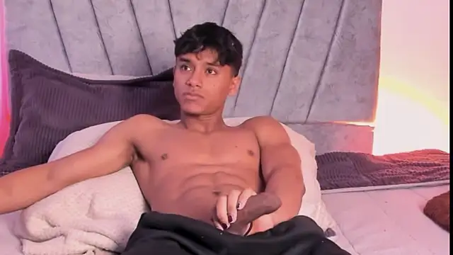 ZYZZ1312 online show from November 4, 3:22 pm