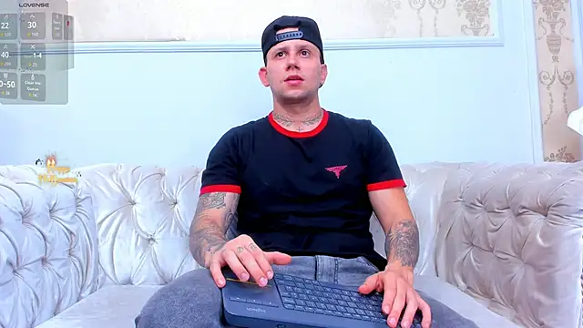 Scott Clark online show from November 3, 11:11 am