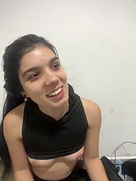 Snapshot of Sarita__Gomez chatting on October 28, 3:54 am Sarita Gomez online show from October 28, 3:54 am