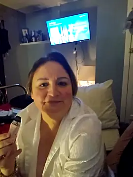 Snapshot of Naughtiness-but-Nice chatting on October 24, 8:38 pm Naughtiness-but-Nice online show from October 24, 8:38 pm