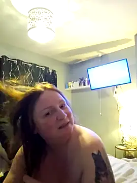 Snapshot of Naughtiness-but-Nice chatting on December 14, 9:41 pm Naughtiness-but-Nice online show from December 14, 9:41 pm