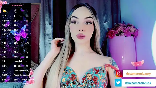 Snapshot of Cameron_baby chatting on October 2, 8:21 am Cameron baby online show from October 2, 8:21 am