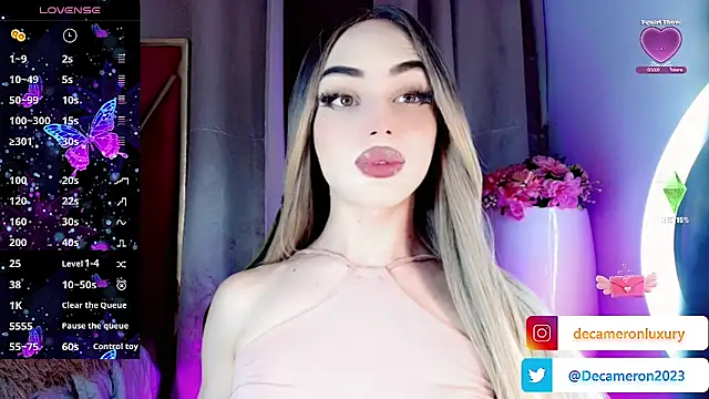 Snapshot of Cameron_baby chatting on October 19, 8:48 am Cameron baby online show from October 19, 8:48 am