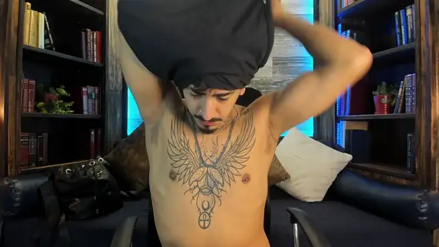 Donovan Desmond online show from October 8, 10:51 pm