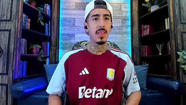 Donovan Desmond online show from January 9, 4:15 am