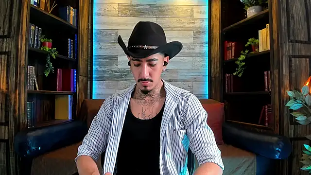 Donovan Desmond online show from May 7, 7:52 pm