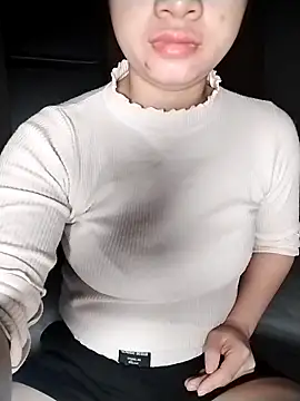 Snapshot of Mie_rose chatting on November 1, 10:56 pm Mie rose online show from November 1, 10:56 pm