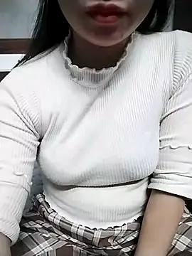 Snapshot of Mie_rose chatting on November 7, 1:55 pm Mie rose online show from November 7, 1:55 pm