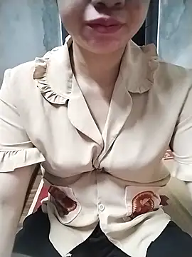 Snapshot of Mie_rose chatting on November 9, 4:33 am Mie rose online show from November 9, 4:33 am