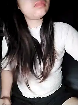 Snapshot of Mie_rose chatting on November 15, 10:59 pm Mie rose online show from November 15, 10:59 pm