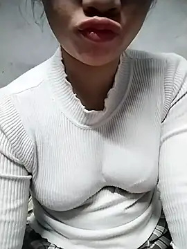 Snapshot of Mie_rose chatting on November 19, 2:39 pm Mie rose online show from November 19, 2:39 pm