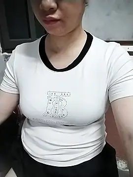 Mie rose online show from April 23, 1:29 am