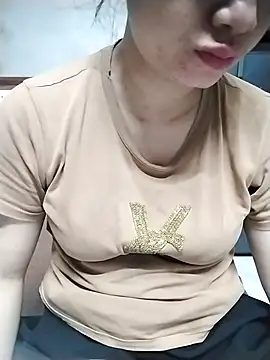 Mie rose online show from April 27, 12:58 pm