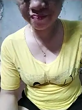 Snapshot of Mie_rose chatting on June 10, 2:16 pm Mie rose online show from June 10, 2:16 pm