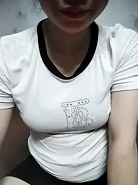 Snapshot of Mie_rose chatting on June 12, 1:10 pm Mie rose online show from June 12, 1:10 pm