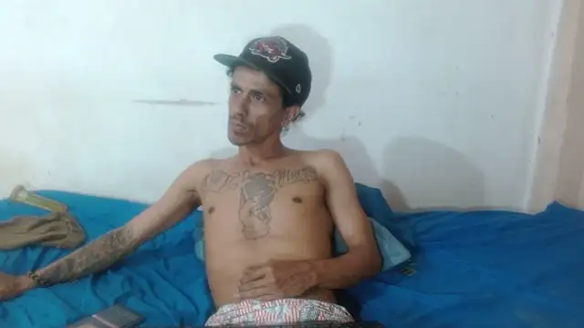 femboy bigcock online show from March 5, 12:06 am