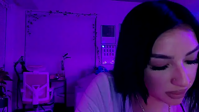 Snapshot of jg0ld chatting on September 28, 9:03 am jg0ld online show from September 28, 9:03 am