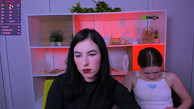 Snapshot of janet_shy chatting on September 24, 1:31 am janet shy online show from September 24, 1:31 am