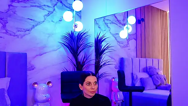 EllyLynn online show from October 27, 7:40 pm