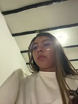 Sara-cooper2 online show from June 13, 2:48 pm