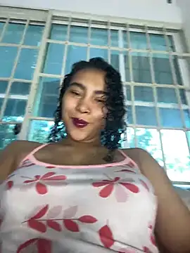 SophieD online show from February 17, 11:50 am