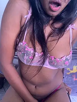 Snapshot of boobybriyana chatting on December 21, 4:41 am boobybriyana online show from December 21, 4:41 am