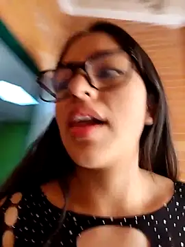 Goddesscut333 online show from November 14, 6:28 pm