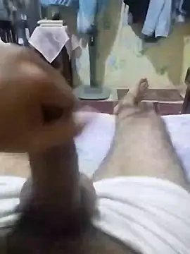 Snapshot of Sambox979 chatting on November 28, 12:57 am Sambox979 online show from November 28, 12:57 am