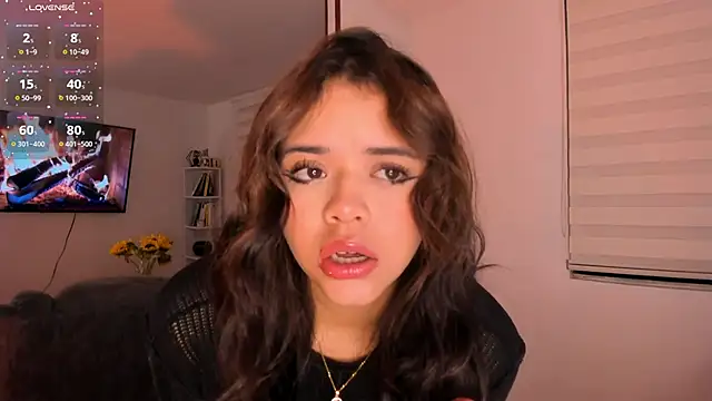 NikaVelvet1 online show from November 24, 11:37 pm