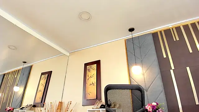 OliviGrace online show from May 15, 9:22 pm