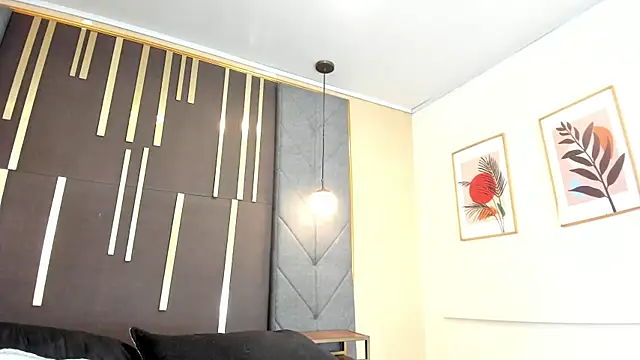 OliviGrace online show from June 11, 12:32 am