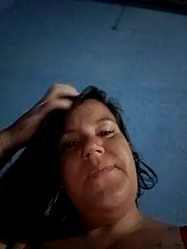 Snapshot of vitiilove chatting on November 6, 12:55 am vitiilove online show from November 6, 12:55 am